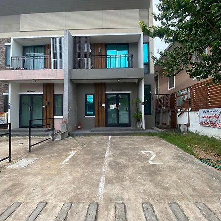 Debua Mahasarakham Hotel Maha Sarakham Luaran gambar